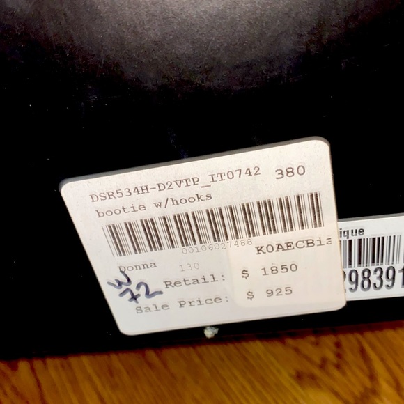 Versace White Leather Bootie with Hooks - Picture 9 of 9